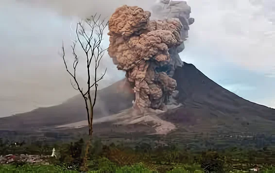 Proses Penyelamatan Terkendala akibat Aktivitas Vulkanik Gunung Dukono