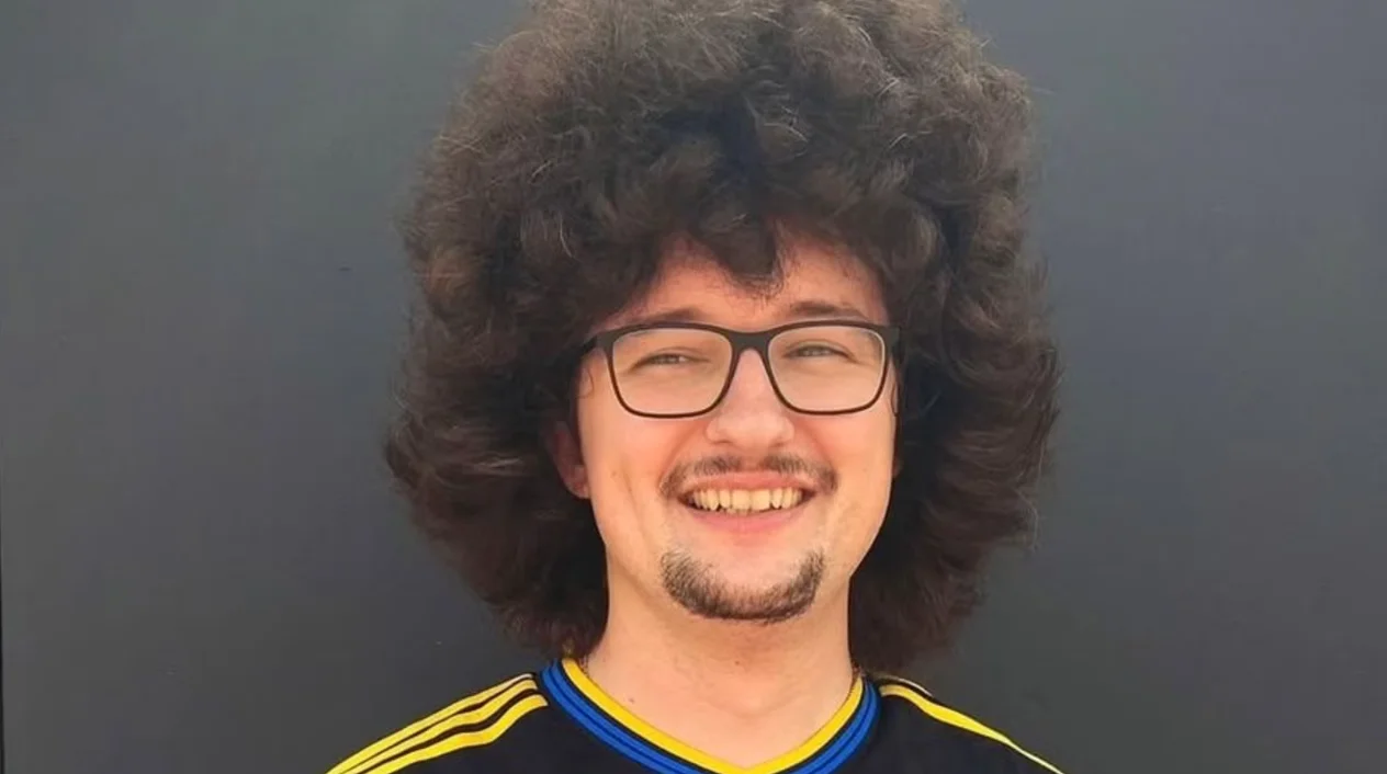 581 hari belum potong rambut, fans MU ini harus kembali gigit jari usai hasil imbang lawan Sunderland 😭